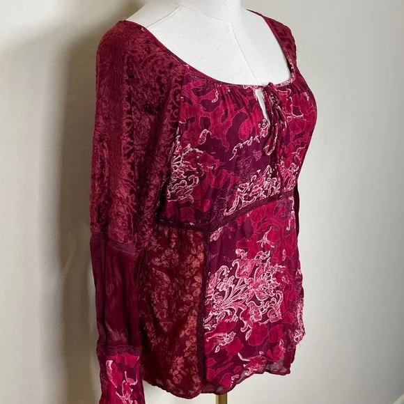 Vintage Faded Glory Peasant Top Women XL Red Floral Velvet Burnout Bell Sleeve - Picture 6 of 10